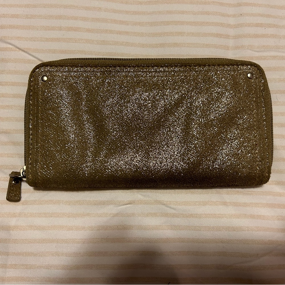 Fossil Wallet - Picture 2 of 6